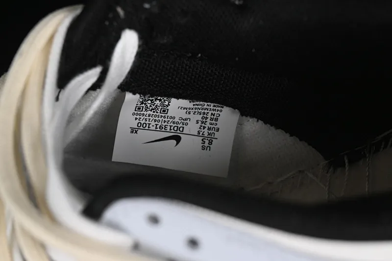 All categories Nk SB Dunk series Nk SB Dunk Low low-top sneakers Nk Dunk Low Panda Prank Heartbeat Email Xinwei Mi Blue Brown SB low-top casual sneakers DD1391-100